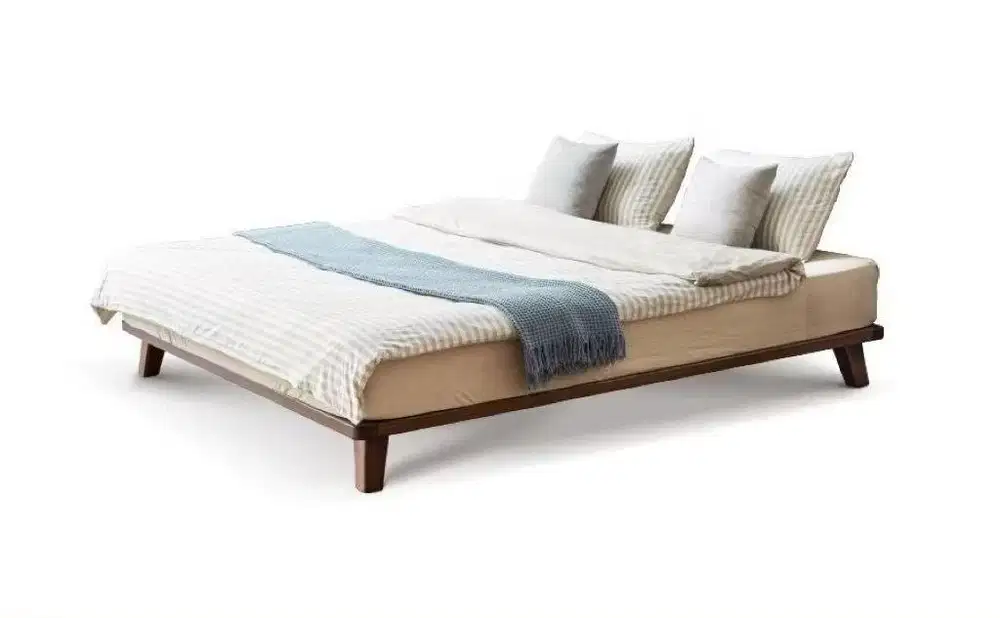 Tempat tidur / Dipan