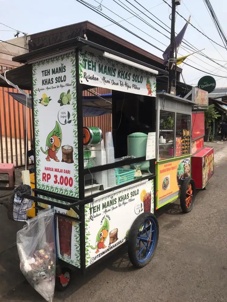 LOWONGAN KERJA JAGA STAND ESTEH SOLO