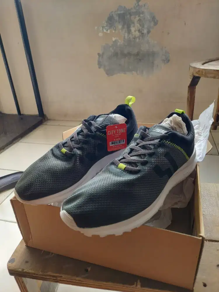 Piero city tone size 44 original