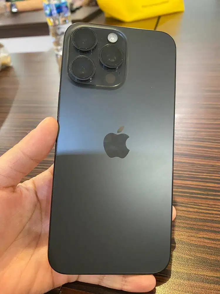 Jual Iphone 15 Pro Max 512GB Hitam Titanium