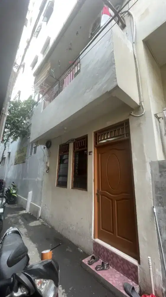 DIJUAL CEPAT RUMAH DI JLN INDUSTRI GUNUNG SAHARI JAKARTA PUSAT SHM