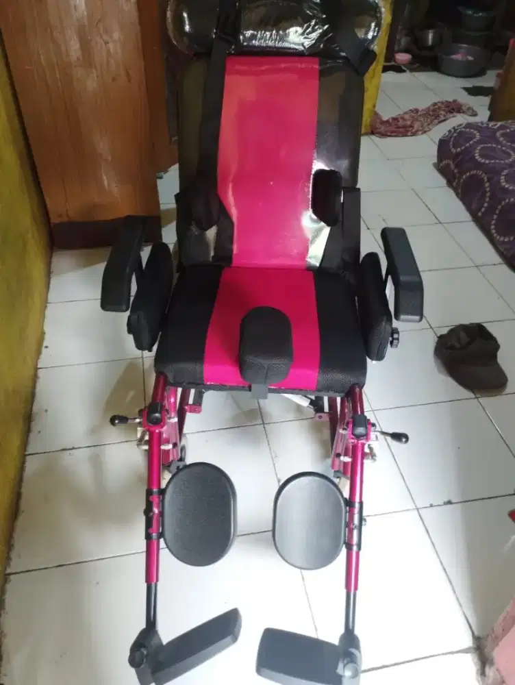 KURSI RODA wheelchair Cerebral Palsy 958 CP