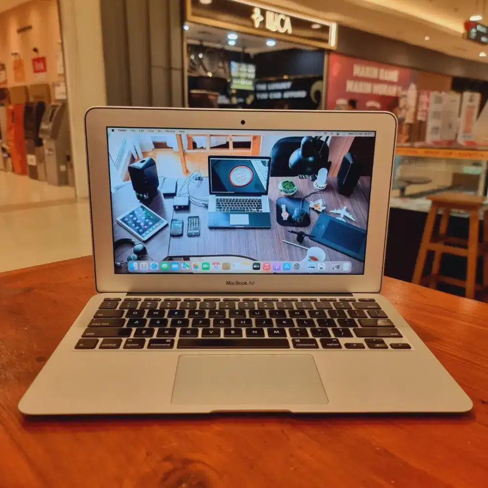 Macbook Air 11 2015 intel Core i5 - SSD 256 GB