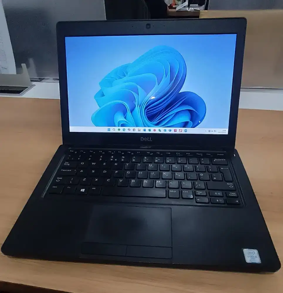 Laptop DELL 5290 i5 8th