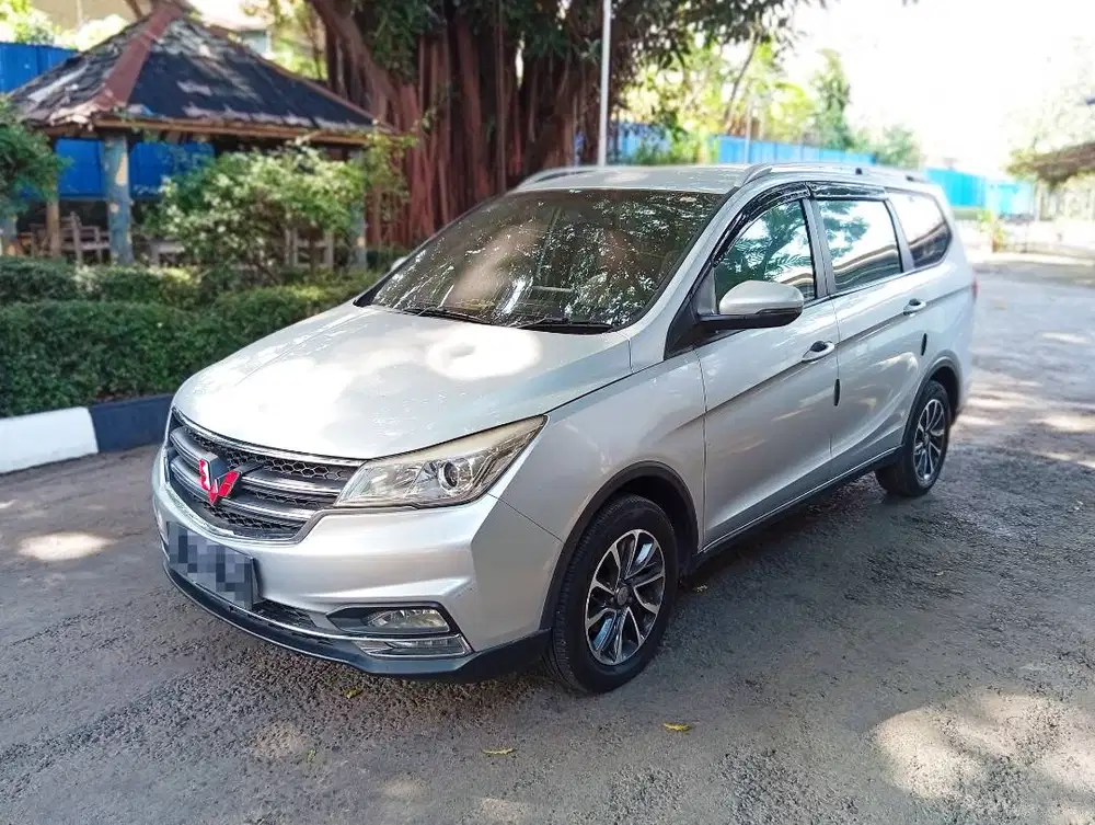 Wuling Cortez 1.5 C MT 2018 Silver