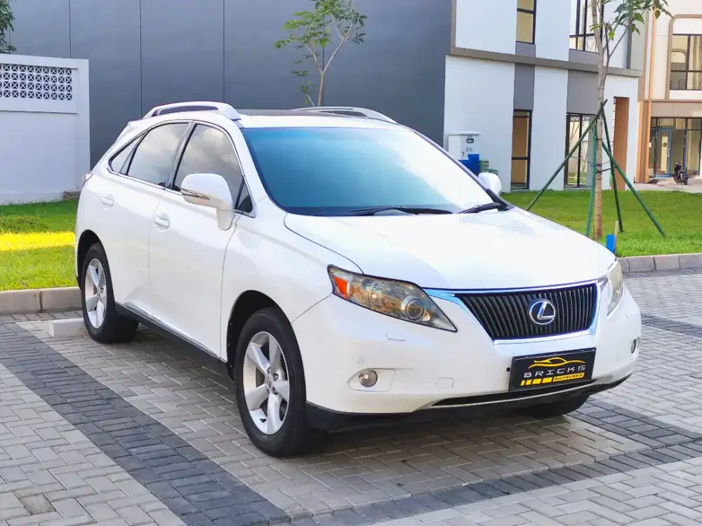 Lexus RX270, AT, 2012