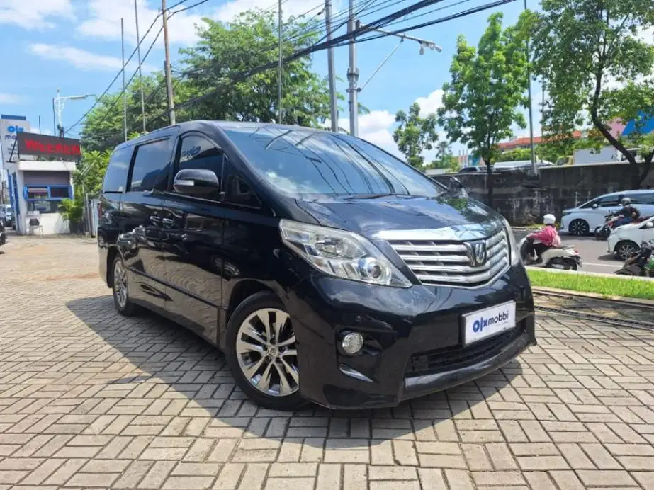 DP 5% Toyota Alphard 2.4 S Bensin-AT 2011 0VV