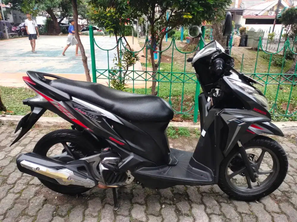 HONDA VARIO FI 125 KZR 2014 pajak panjang/B.dki