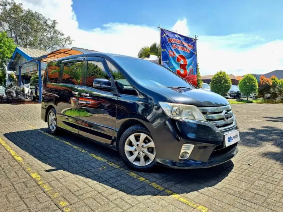[OLXmobbi] PAJAK PANJANG - NISSAN SERENA 2.0 HIGHWAY STAR AT 2014
