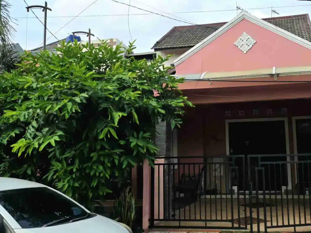 Selangkah ke Masjid! Rumah Di Boulevard Utama Cluster Graha Raya Bintaro Jaya