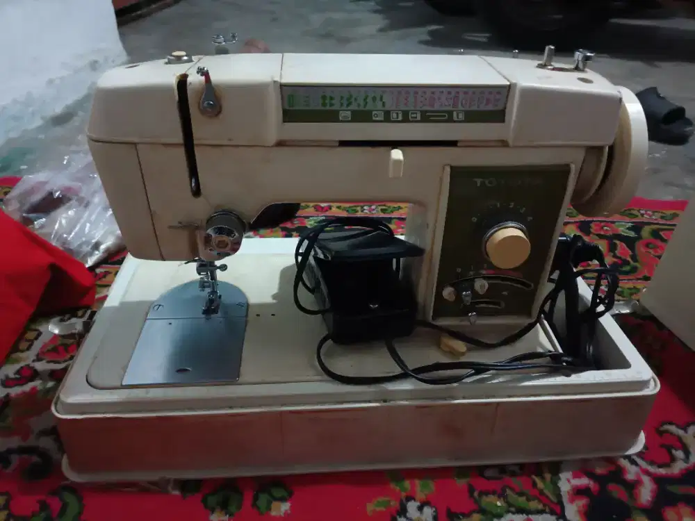 Mesin jahit portebel toyota