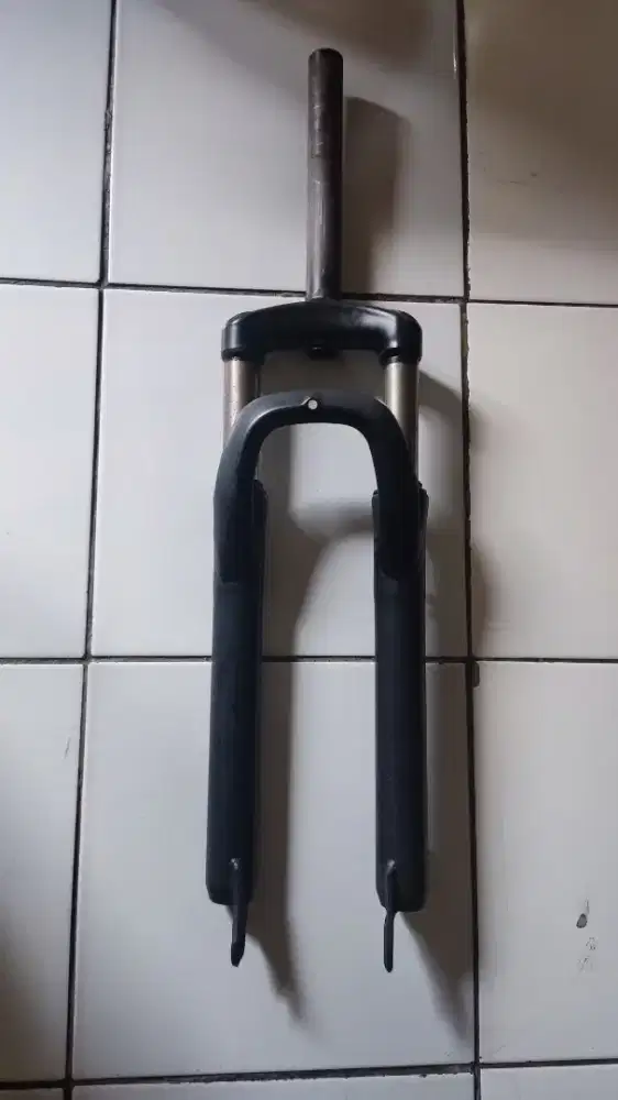 Fork Sepeda Gunung MTB Second