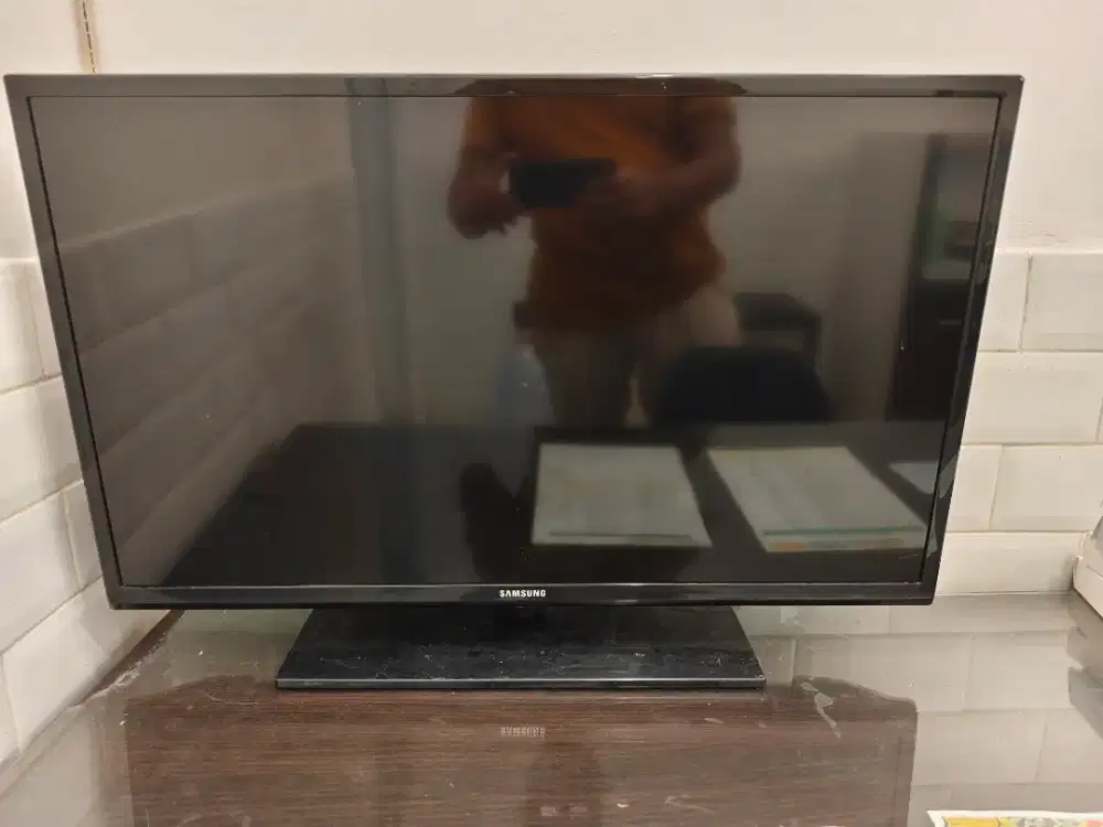 TV LED SAMSUNG UA32FH4003 32 INCHI MULUS NO MINUS