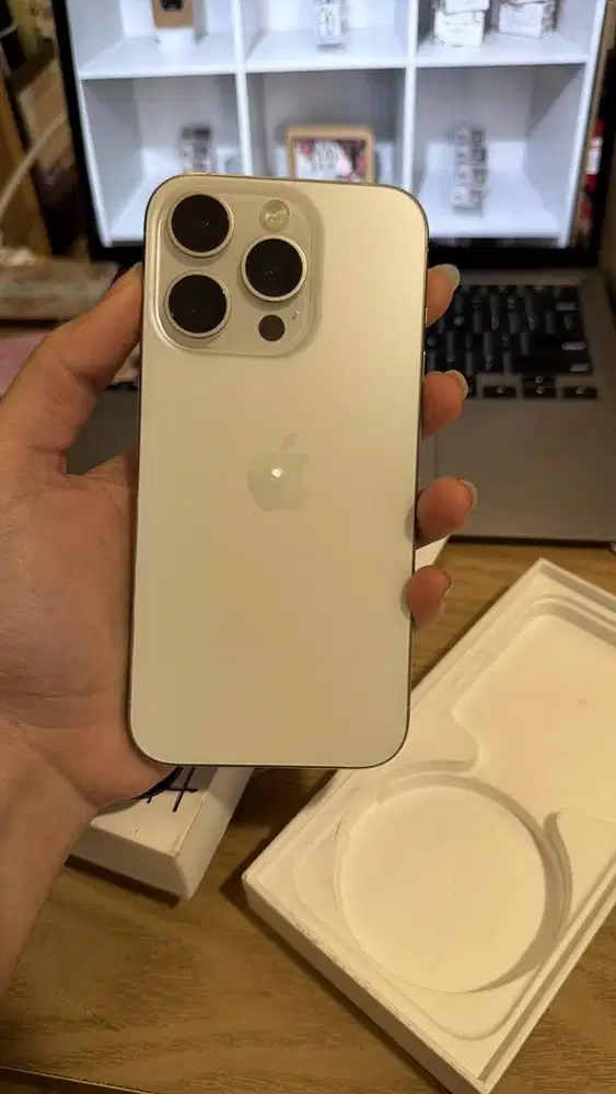 Iphone 15 pro 256 resmi