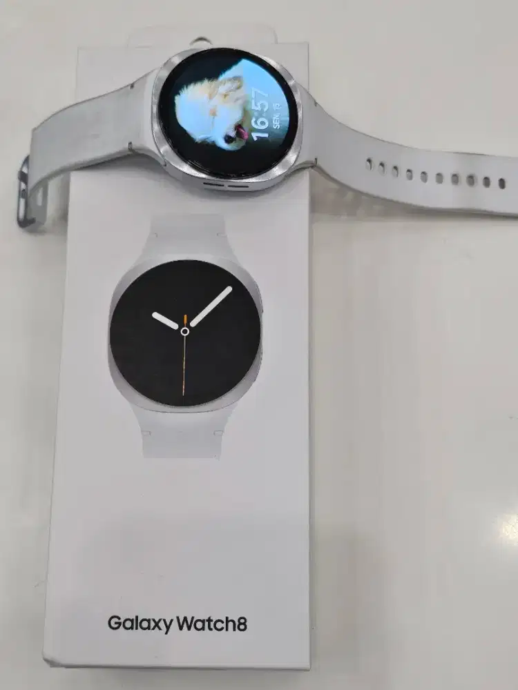 Watch 8 40mm Like New