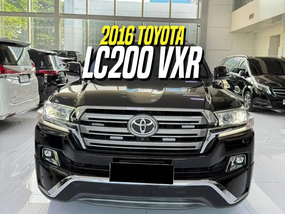 Toyota Land Cruiser 200 VXR Full Spec 2016 Black Hitam LC VX R