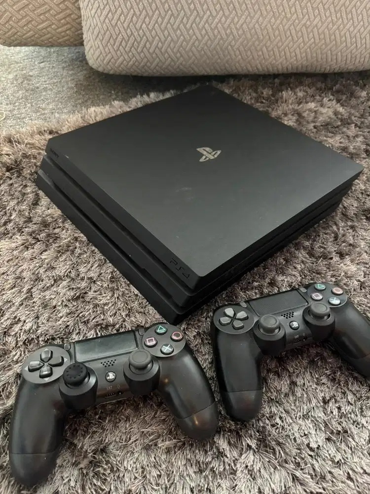 Playstation 4 PRO 1 Tera 50 game permanen bola terbaru FC 25 UFC 4 dll