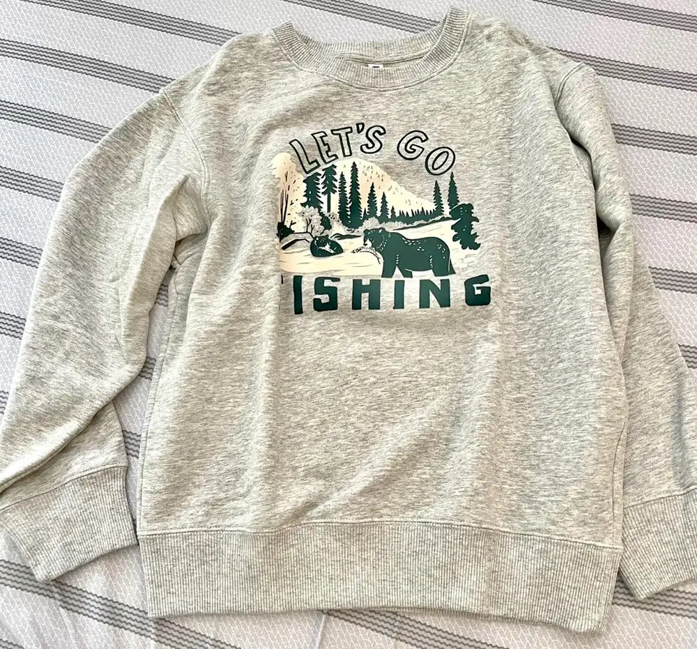 Sweater uniqlo•sweater anak•baju hangat anak•baju winter anak•uniqlo