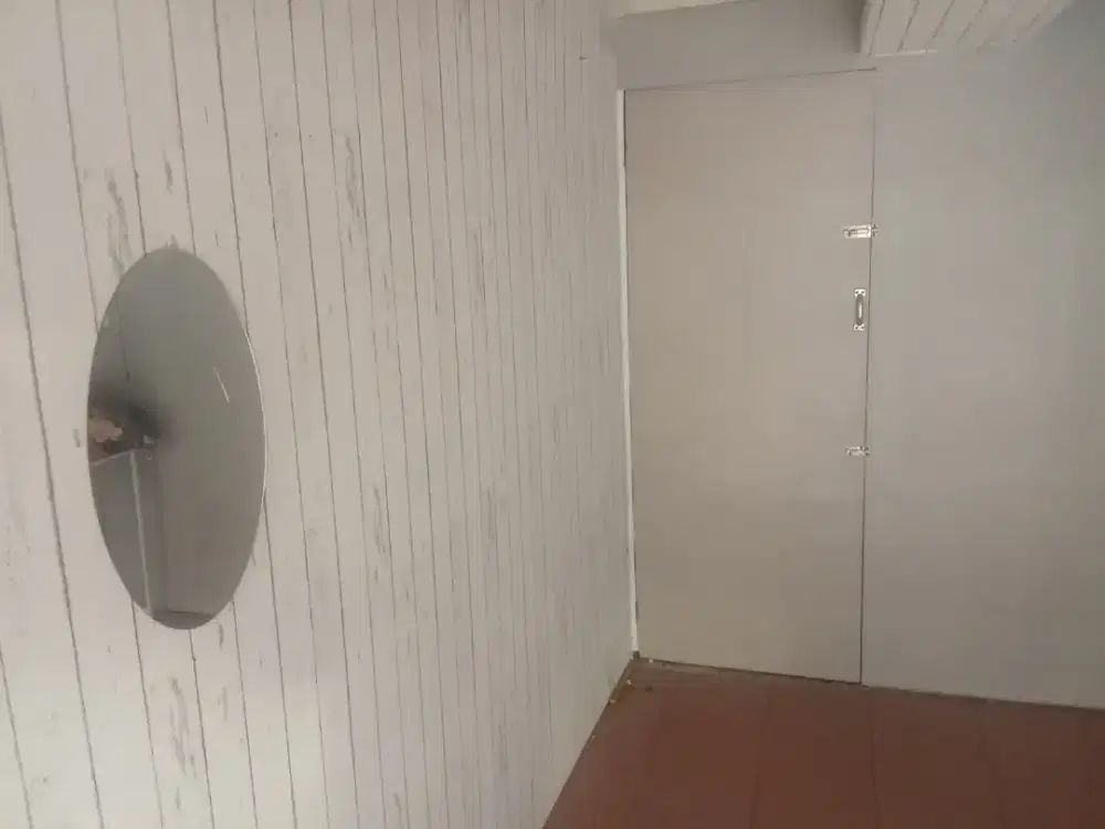 Tempat untuk kantor / usaha