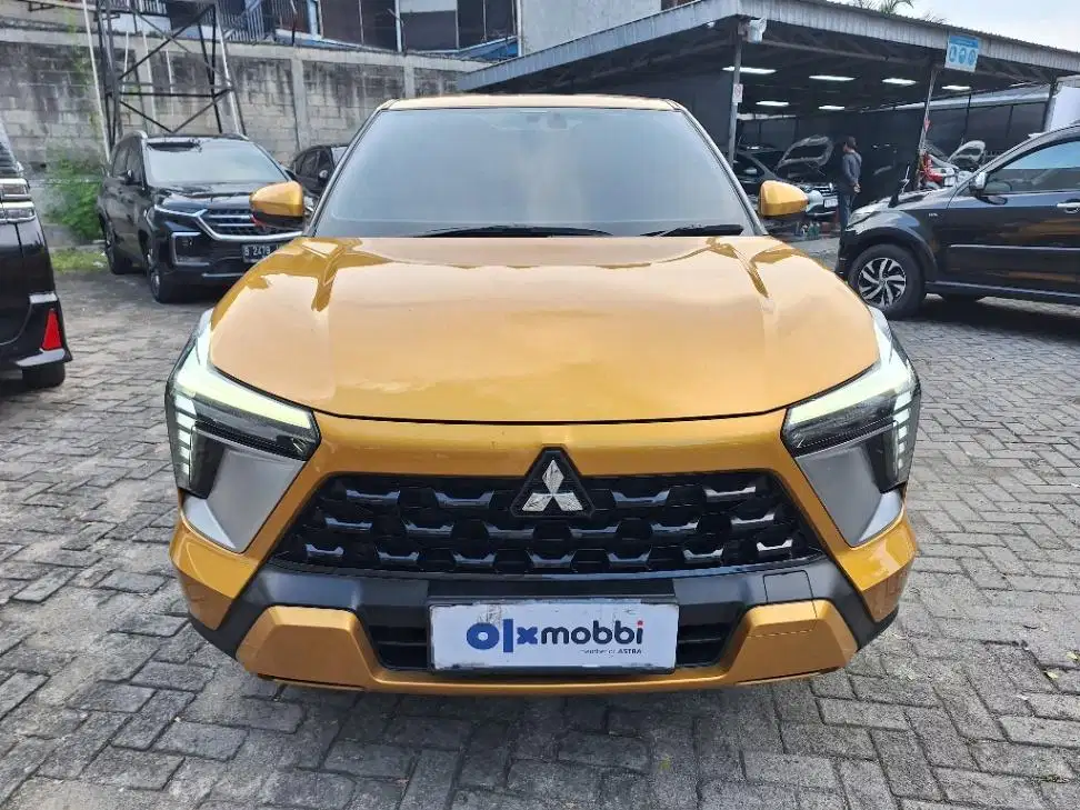 LOW DP Mitsubishi XForce 1.5 Ultimate Bensin-AT 2023 RYA