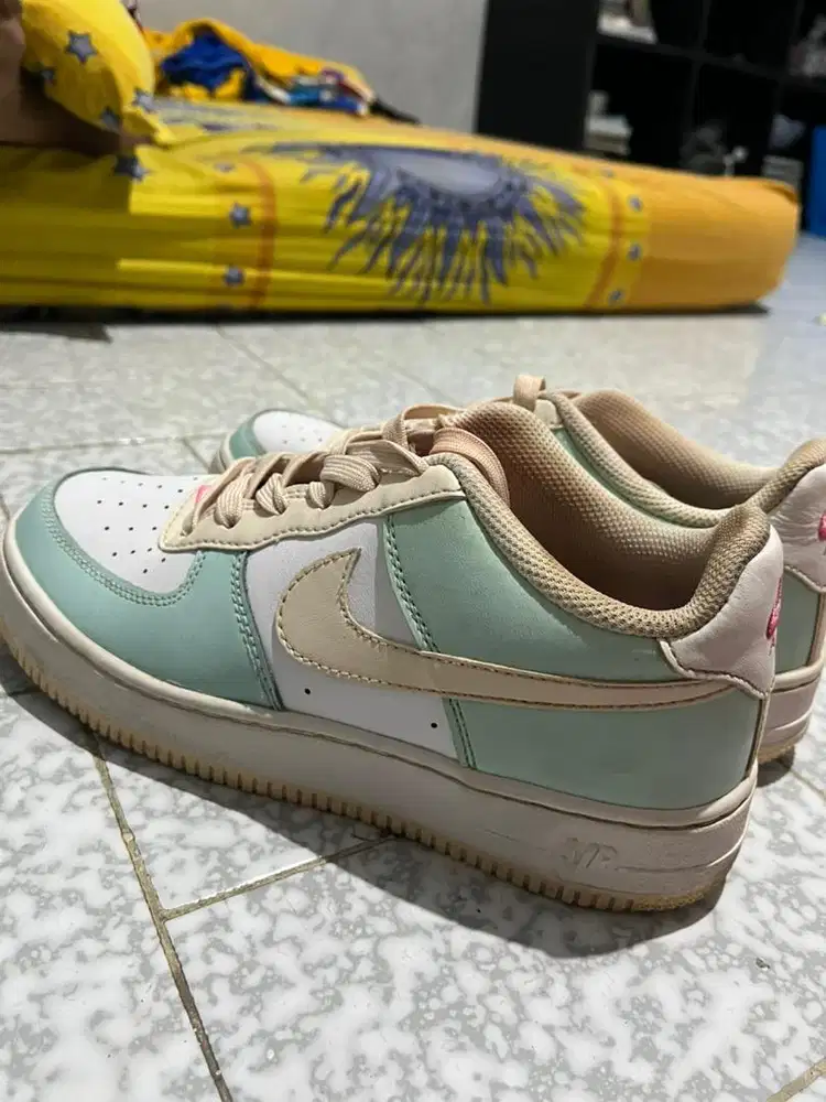 Nike air force guava ice