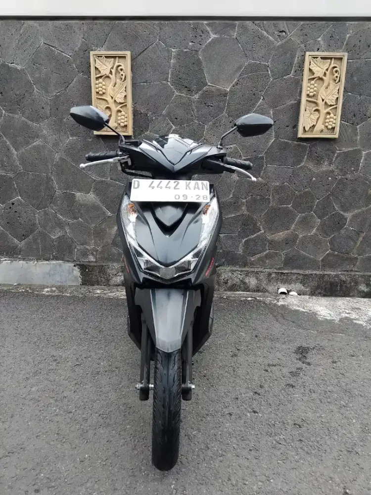 Honda Beat Deluxe 2023 Km 9rbn Cash & kredit