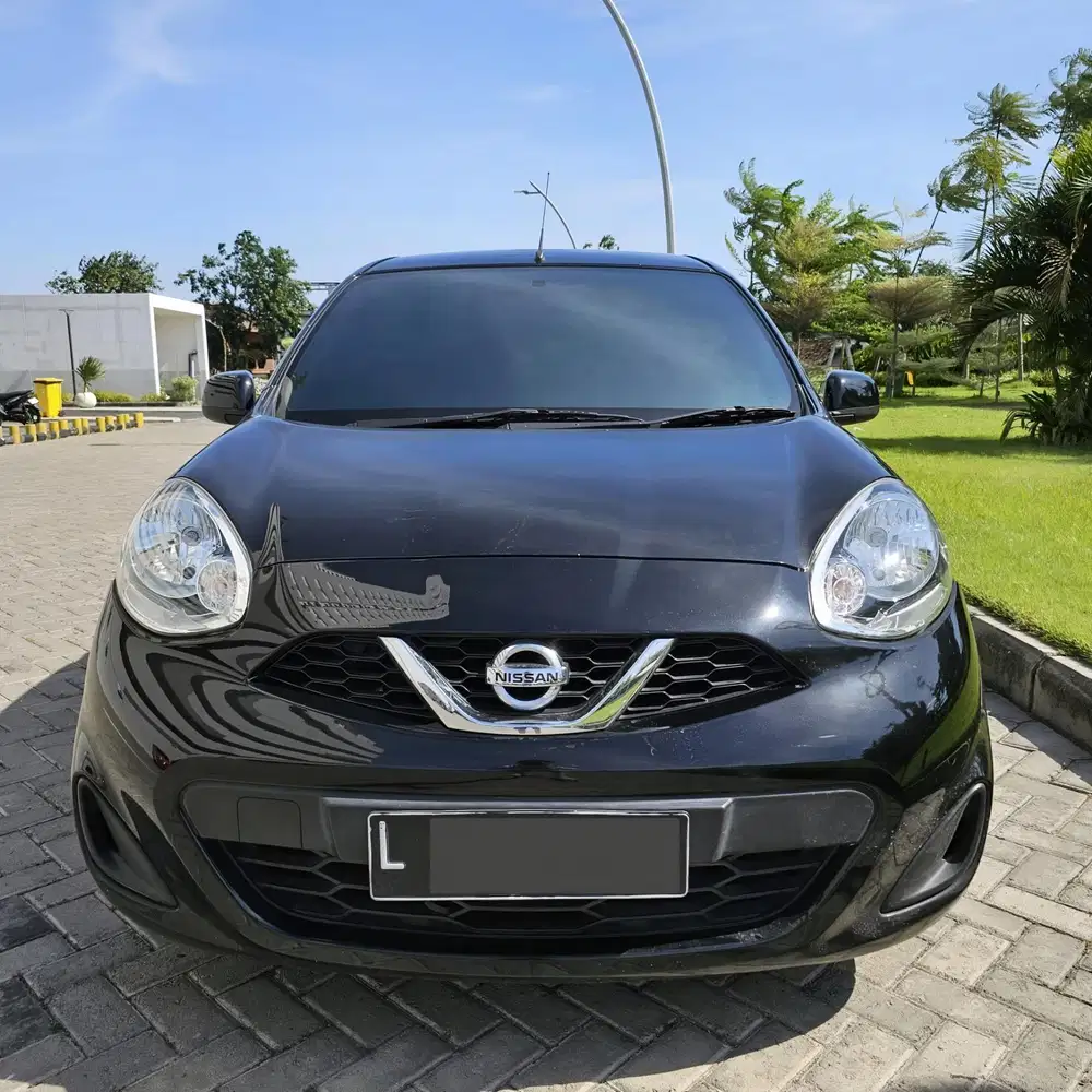 Nissan March 2015 Bensin