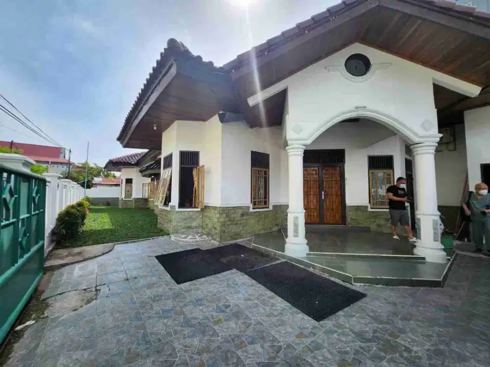 Dijual Rumah 2 lantai di Sekitar Jl Kartini Pekanbaru