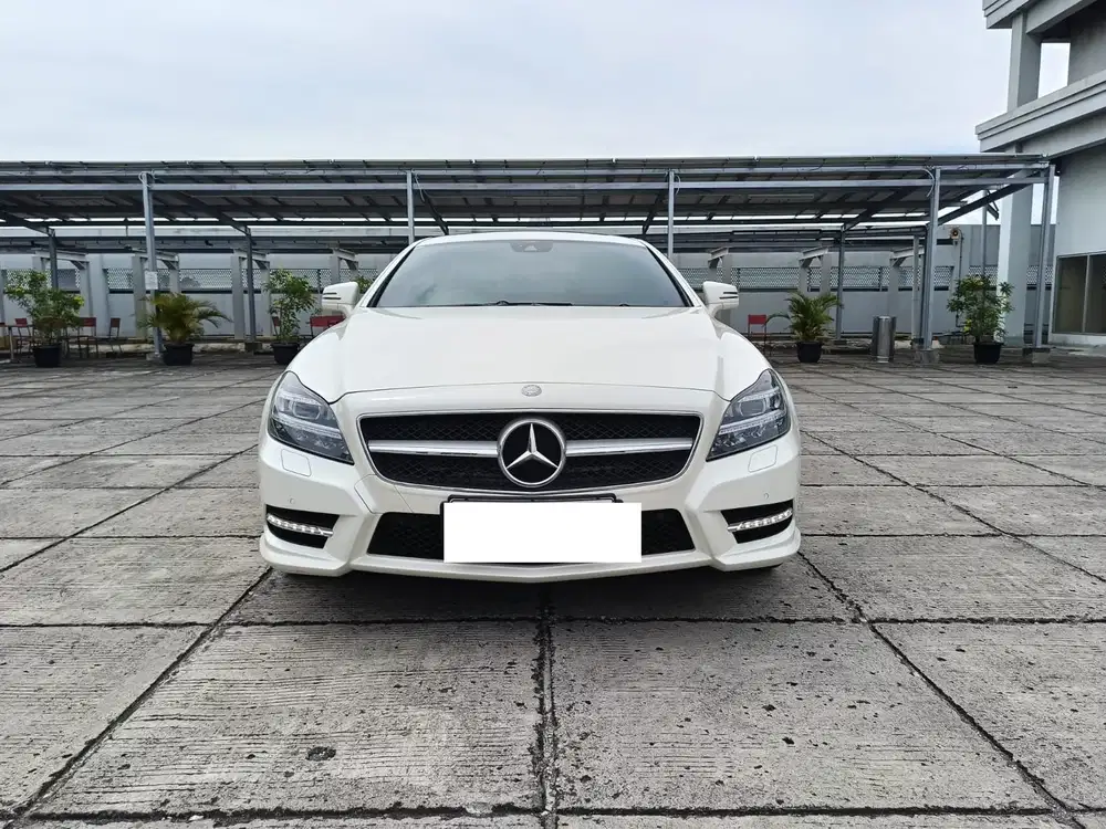 MERCEDES-BENZ CLS350 AMG AT 2013 Bensin