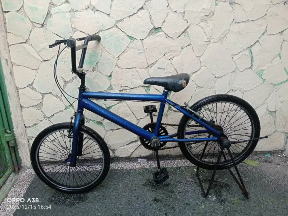 Jual butuh sepeda BMX senator UK 20 kondisi normal layak pakai