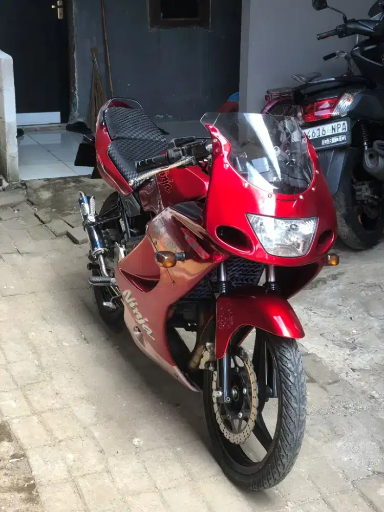 Ninja rr oldd tahun 2010