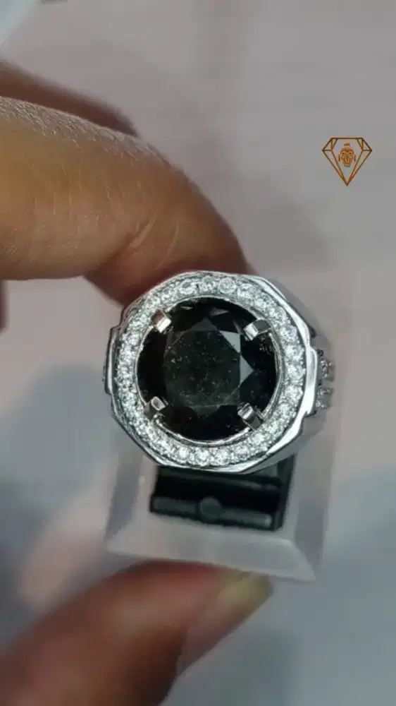 Permata Black Diamond Berlian Hitam