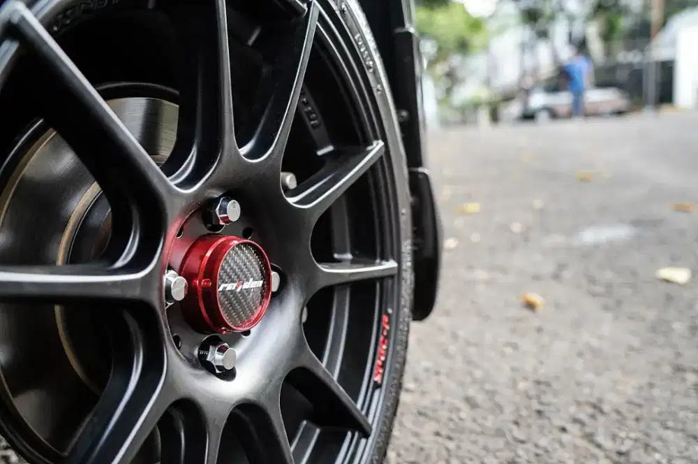 Obral‼️ Velg + Ban Lenso R16 Yaris Jazz Brio Ayla Agya Sirion Swift