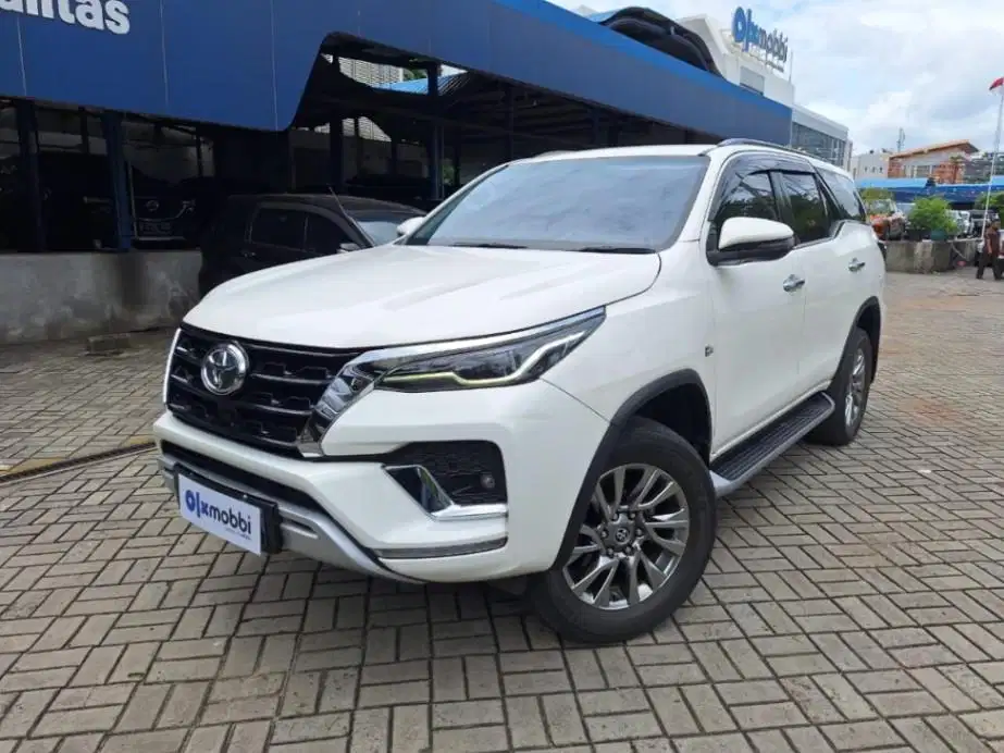 LOW DP Toyota Fortuner 2.7 4x2 SRZ Bensin-AT 2020 13H