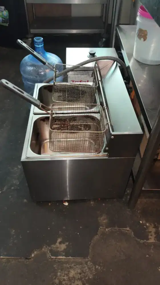 Kompor deef fryer