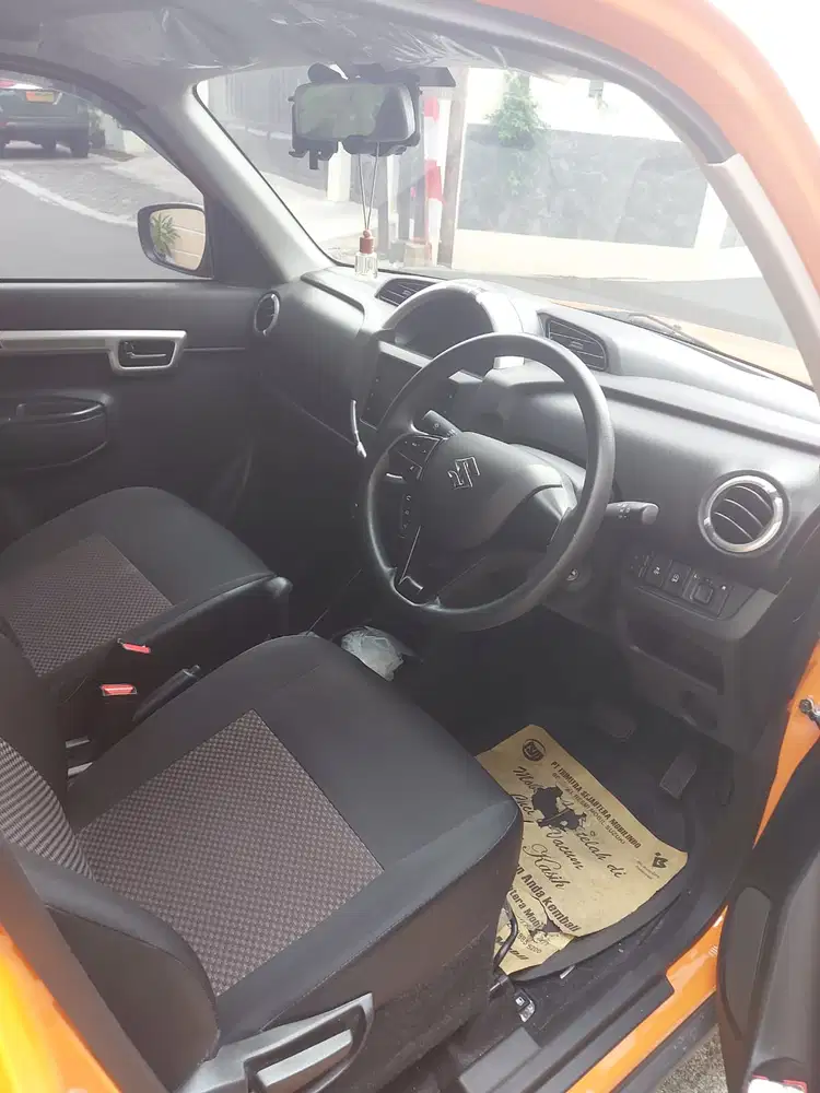 Suzuki S-Presso 2024 Bensin