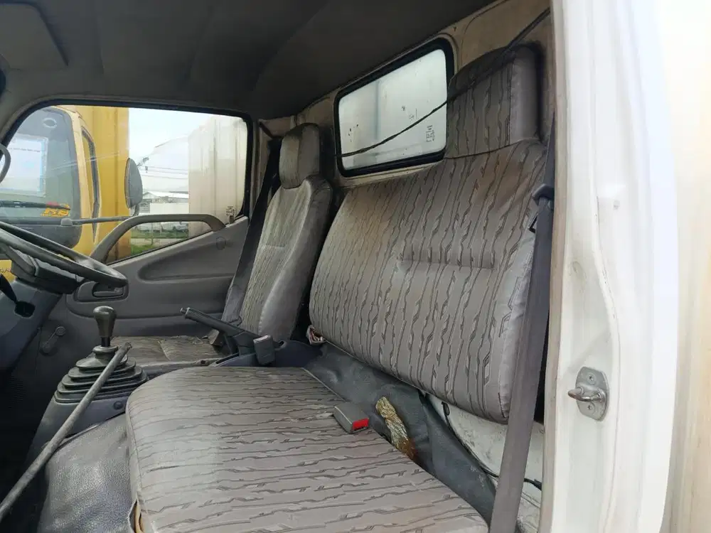 Hino Dutro 2015 Diesel