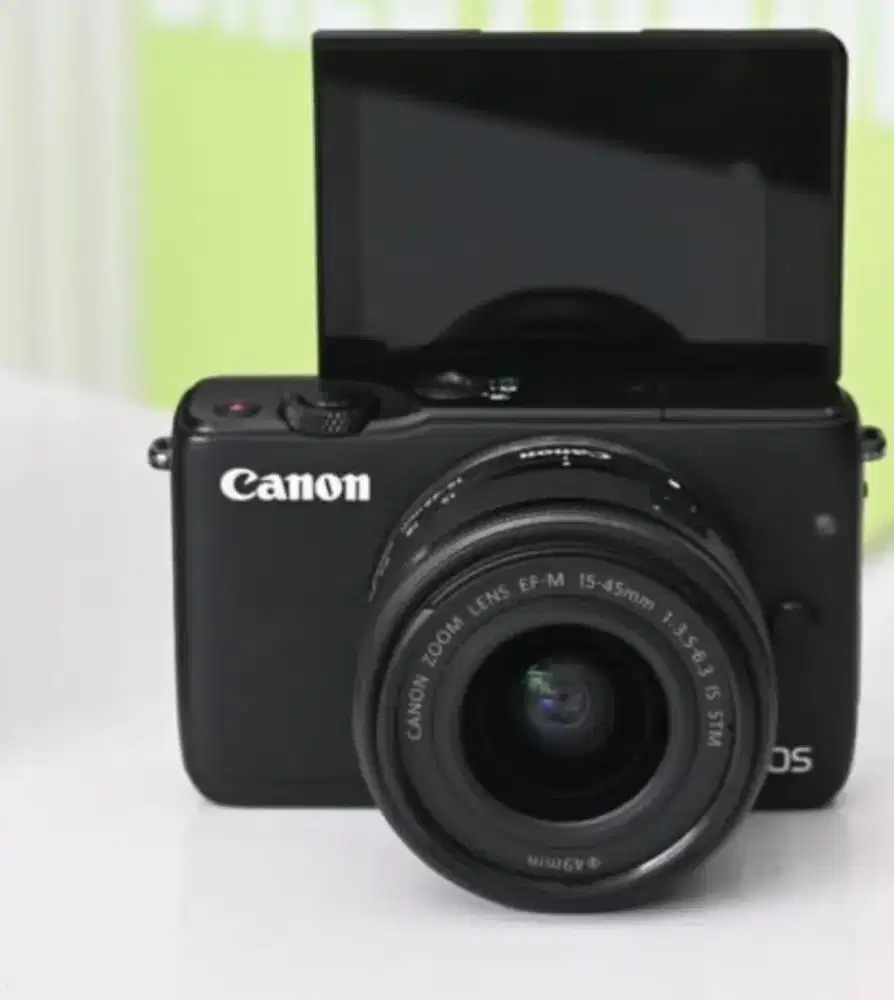 Canon eos m10 ( di cari untuk di beli)