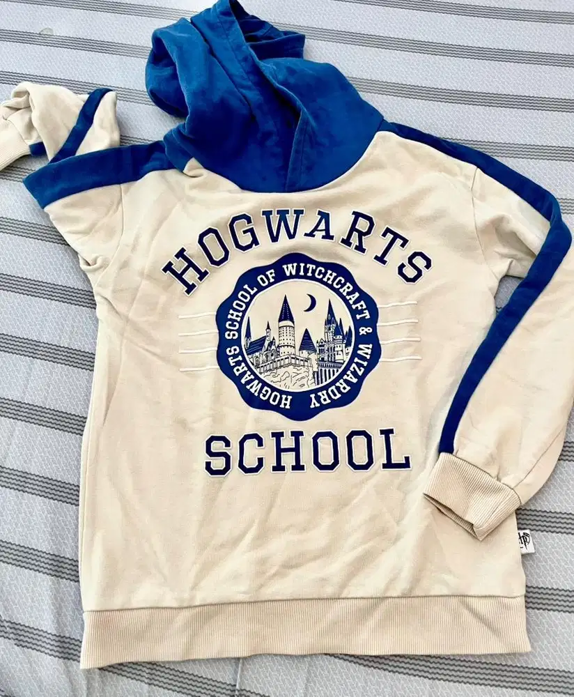 Sweater h&m•h&m preloved•jaket anak preloved•baju hangat anak•winter