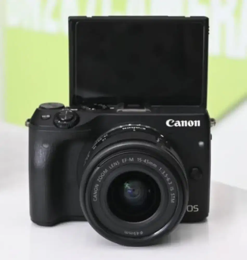 Canon eos m3 ( di cari untuk di beli