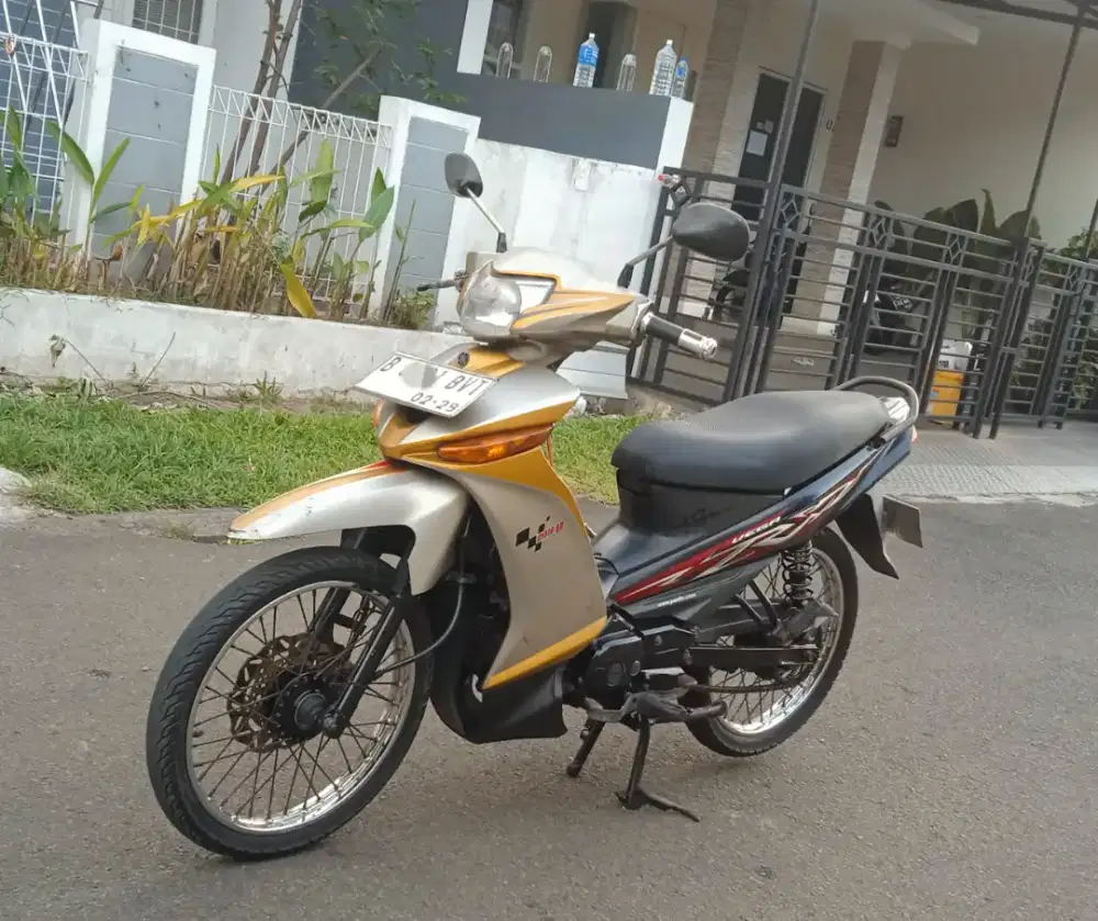 vega zr istimewa siap pakai