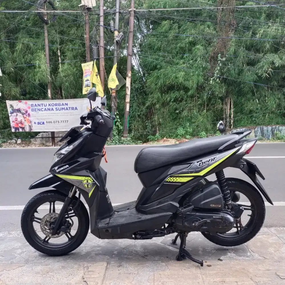 Honda Beat ECO 2017 Orisinil lengkap Bagus