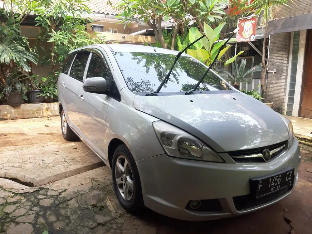 Proton Exora 2010 Bensin
