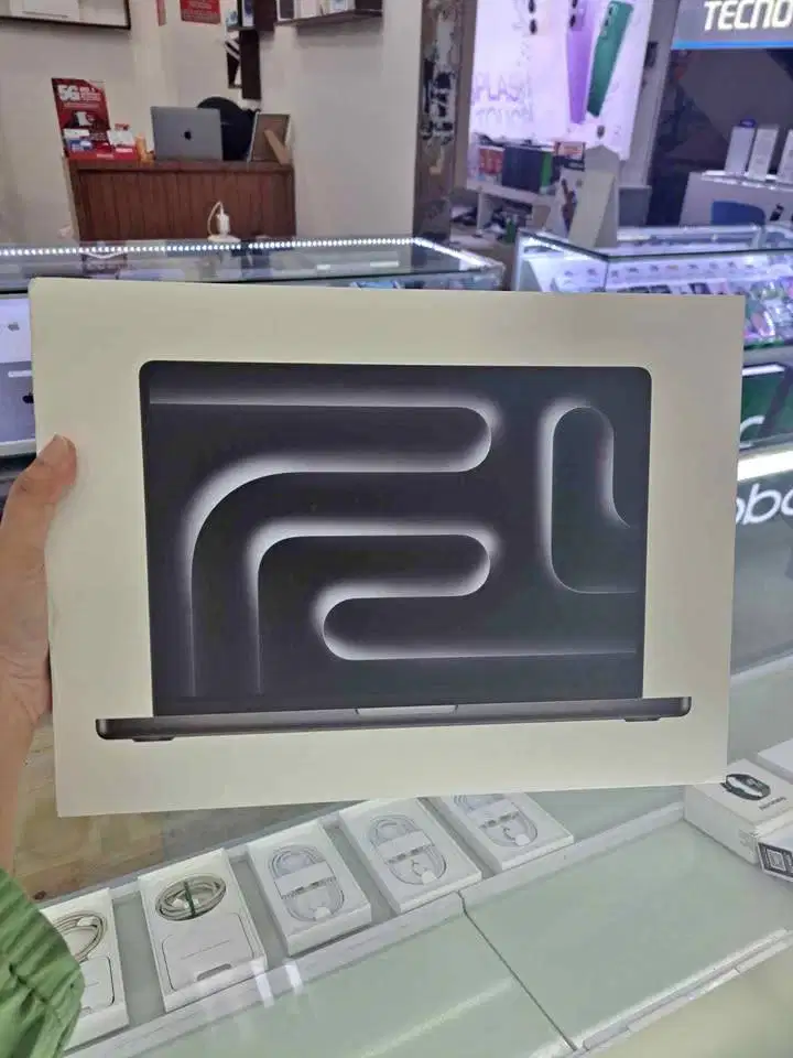 Macbook Pro M4 Pro 14 Inch 24/1TB SSD Space Black New Resmi IBOX