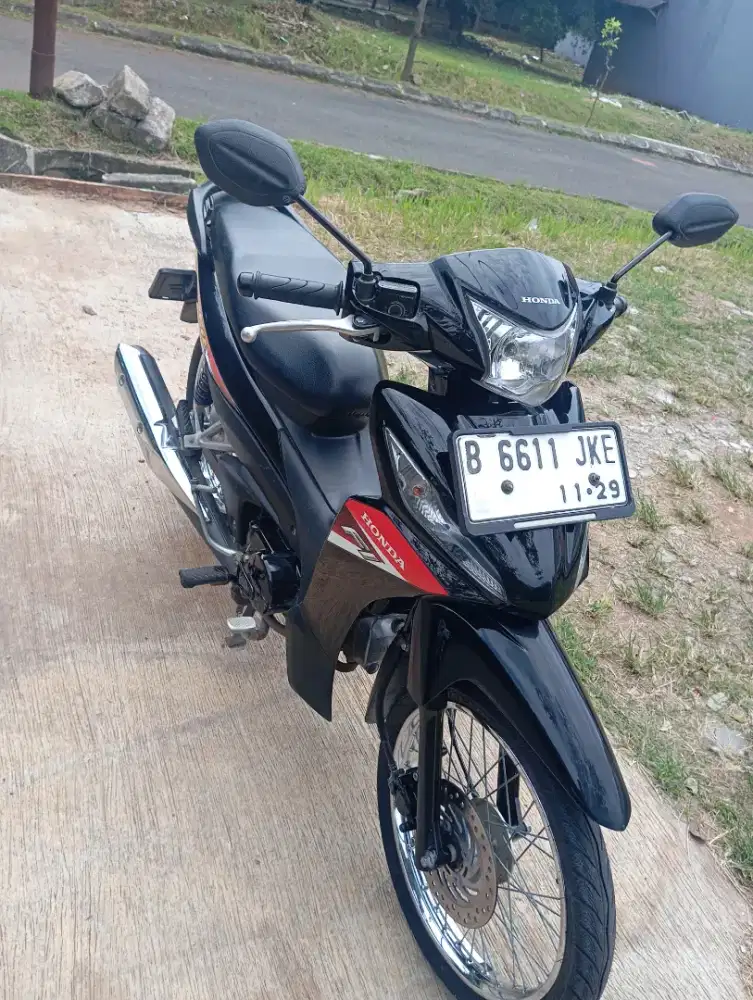 Honda Revo Fit Fi 2024 bl 11 like new pajak baru bayar 11-2026