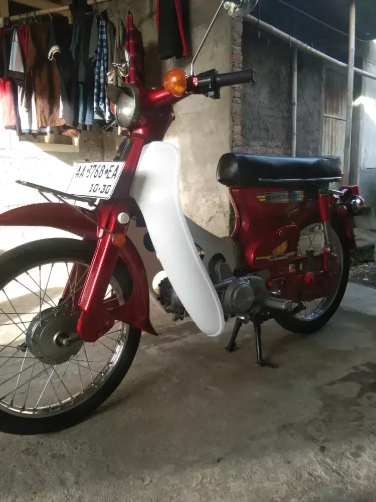 DIJUAL HONDA C70 TAHUN 1979