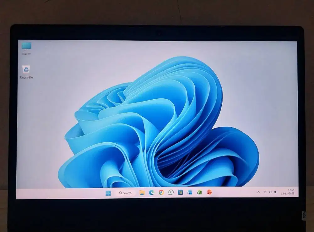 Lenovo Ideapad 3 Slim Ryzen 3 | 8GB RAM | 256GB SSD | Mulus