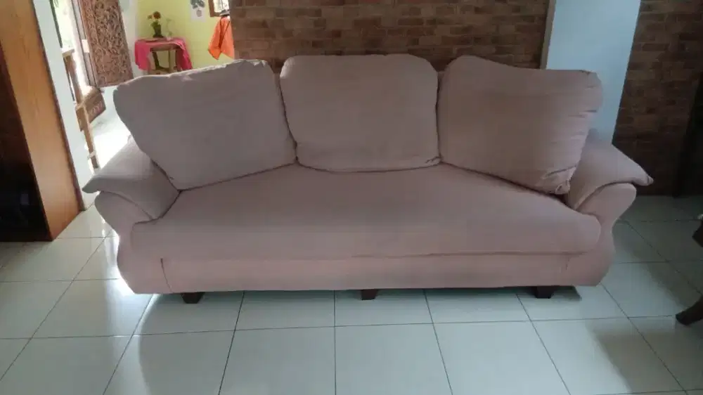 Sofa  Tebal 3 Tempat Duduk