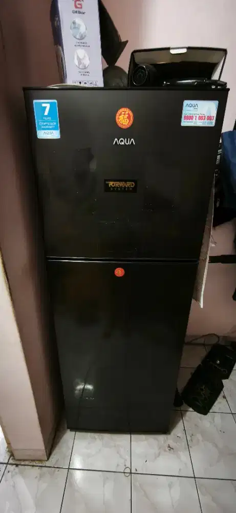 Kulkas 2.pintu merk Aqua