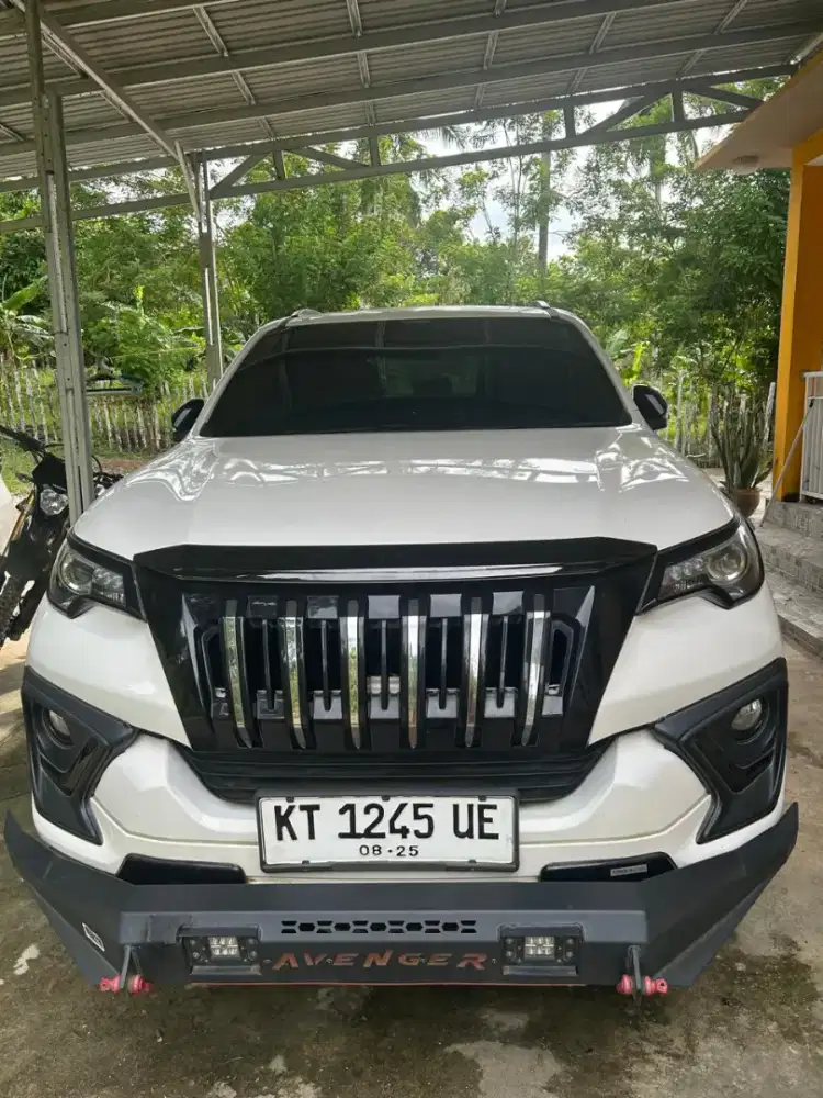 Toyota Fortuner matic TRD 2020